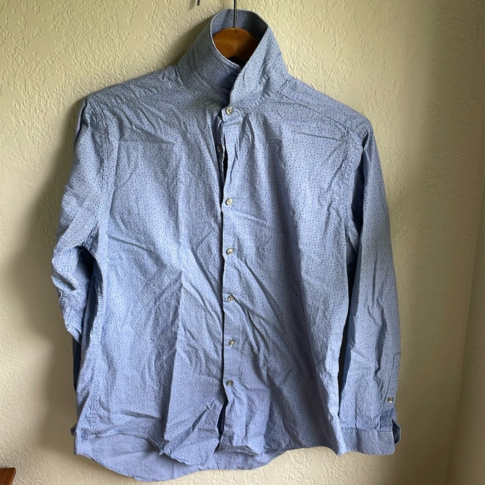 Title: Calvin Klein Men's Blue Button-Down Shirt - Size M, 15 1/2, 32/33